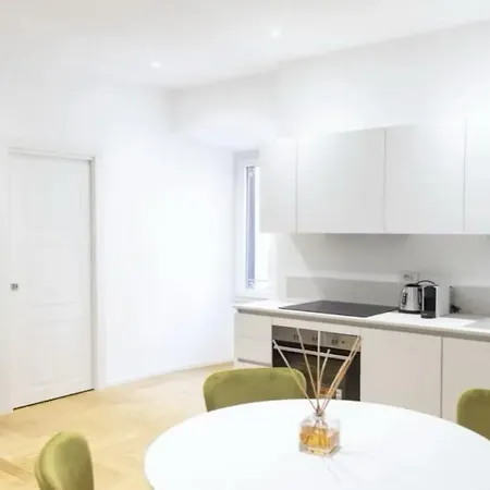 New And Recently Renovated One Bedroom - Checkprofile *